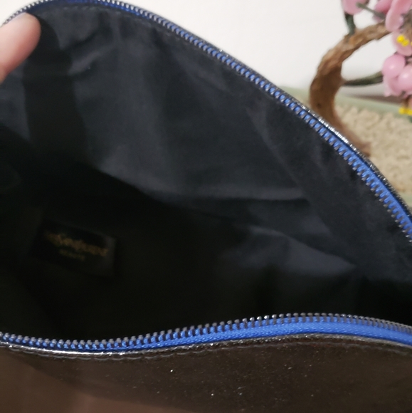 💙 NWOT YSL POUCH 👝 💛🧡 - Picture 6 of 7